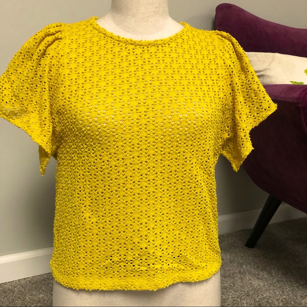 Madewell cotton eyelet shirt size XS.